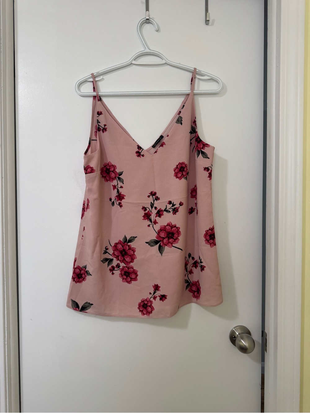 Dynamite Pink Floral V-Neck Camisole
